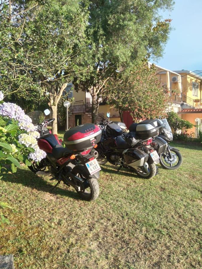 B&B Is Murdegus Tortolì Exterior foto